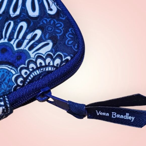 Vera Bradley Tablet Sleeve Blue Tapestry Universal Padded Women's - Picture 4 of 8